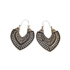 Ornate Silver Tone Boho Style Dangle Wire Earrings Unique